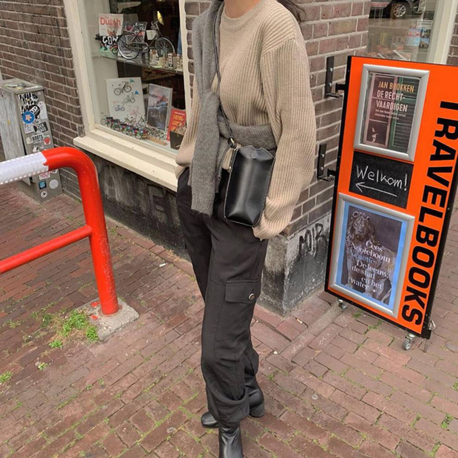 Chỉ cần 4 kiểu áo len này, các cô nàng thỏa sức diện đẹp trong mùa lạnh ảnh 4 Có đến 4 kiểu áo len để các cô nàng xoay tua” diện đẹp trong mùa lạnh, nếu không biết quả là phí của giời-3