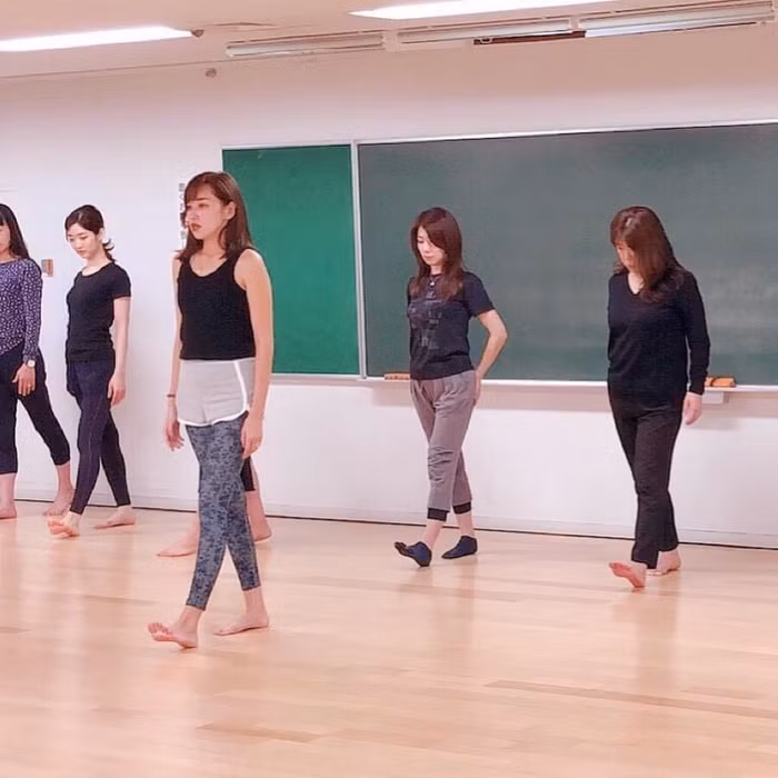 Người mẫu Nhật Bản giảm 13kg ngoạn mục chỉ trong 1 tháng nhờ đi bộ đúng cách 