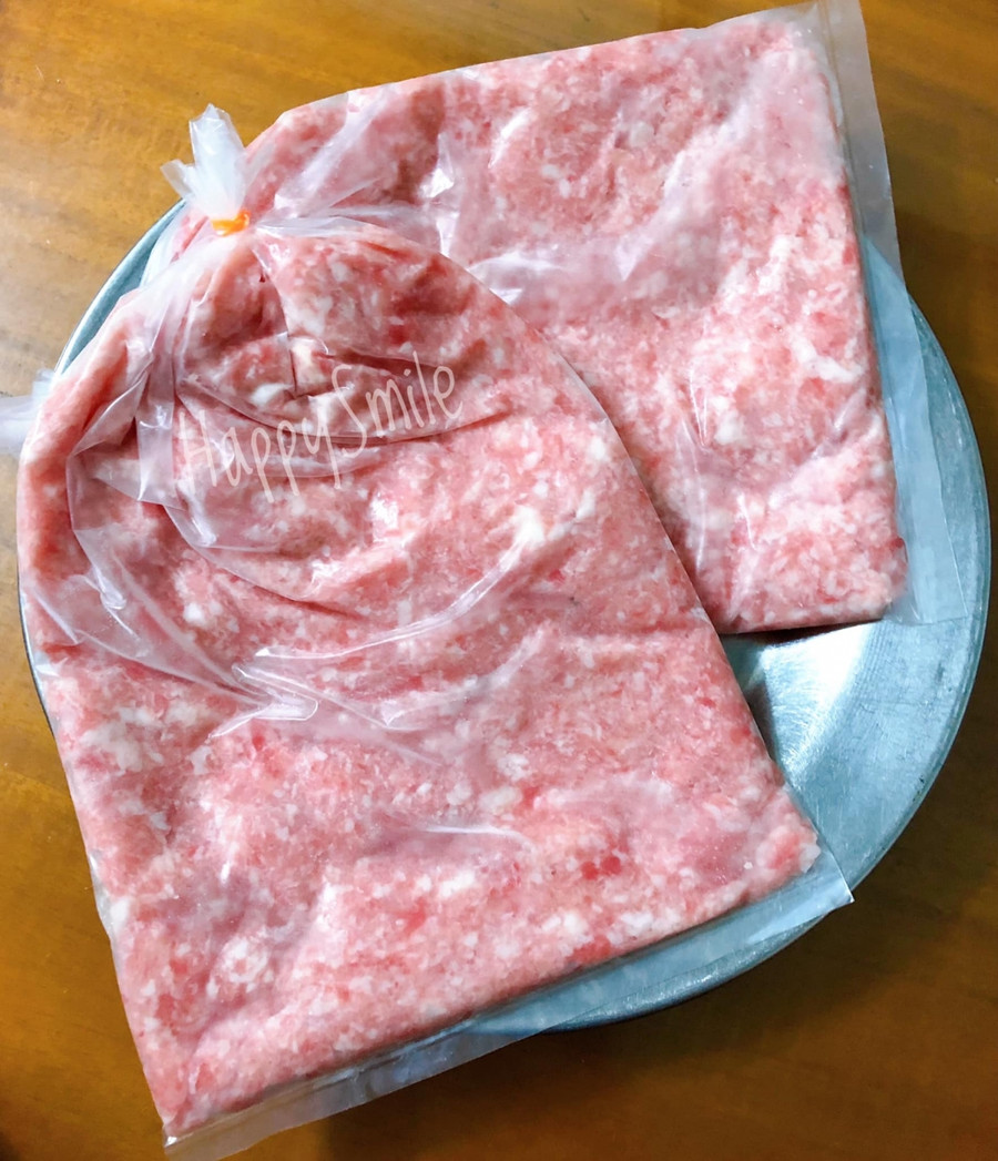 Dàn thịt mỏng để bỏ tủ.