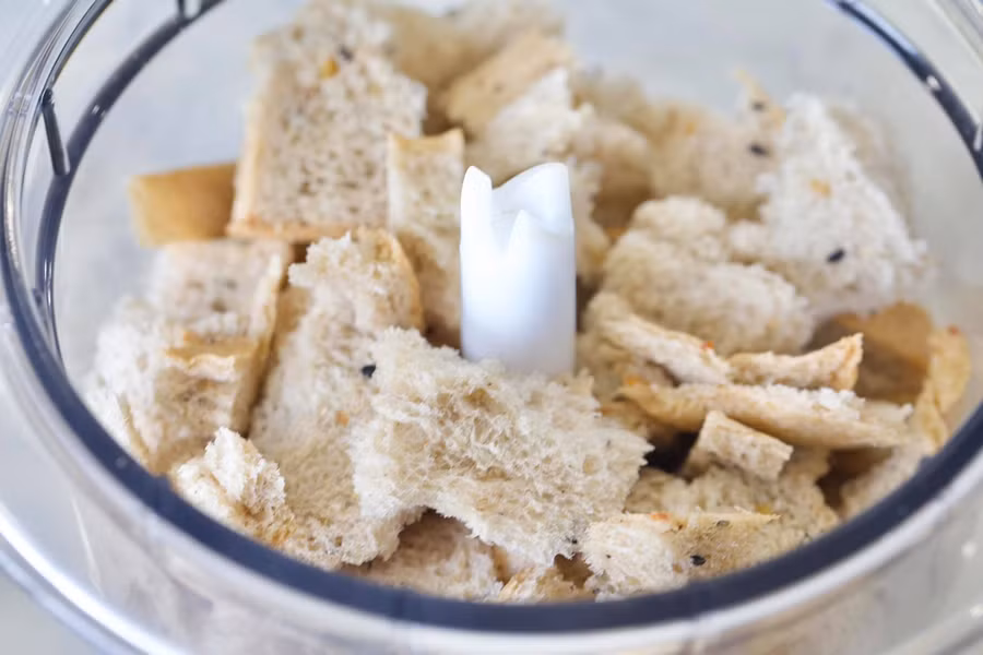 Xay bằng cối xay khô.