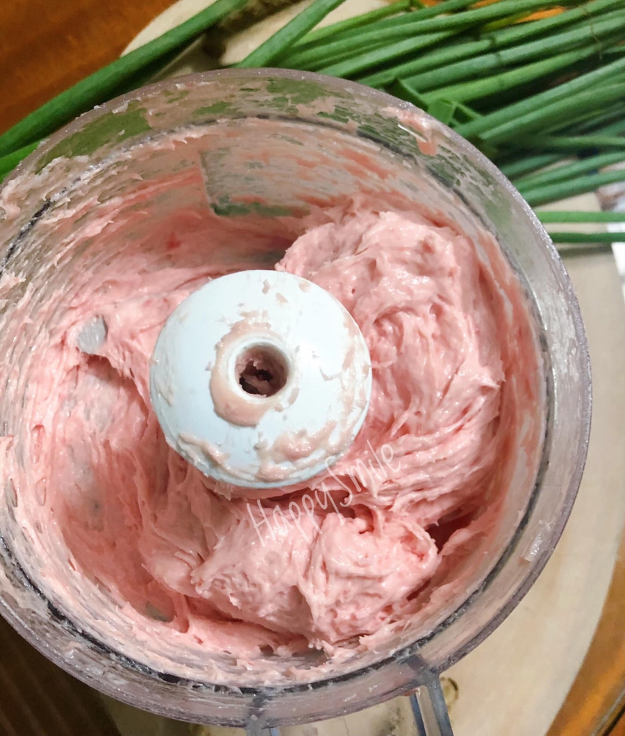 Thịt xay 1 phút 30 giây.