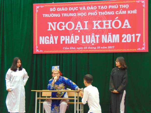 Tuyên truyền pháp luật được thông qua các tiểu phẩm Tuyên truyền pháp luật được thông qua các tiểu phẩm