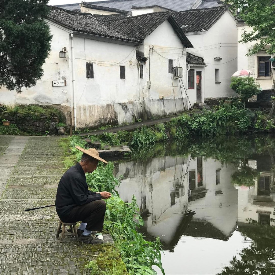 Ngoi lang Bat Quai di vao khong thay duong ra hinh anh 3 