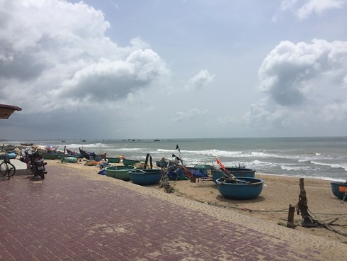 Dân bức xúc vì dự án BĐS bỏ hoang “chiếm” lối xuống biển Long Hải ảnh 10