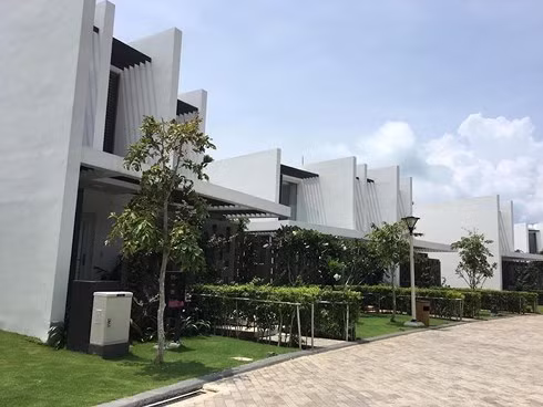 Dân bức xúc vì dự án BĐS bỏ hoang “chiếm” lối xuống biển Long Hải ảnh 6