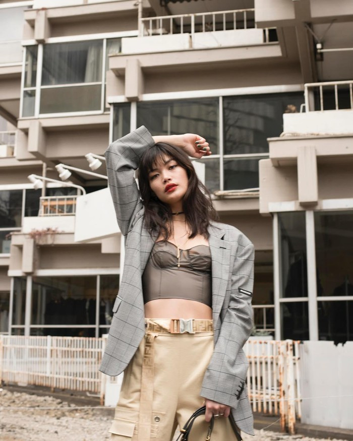 "Bông hồng lai" Nhật Bản: Từ đứa trẻ bị kỳ thị đến nàng mẫu nổi tiếng thế giới ảnh 6