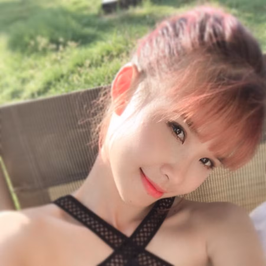 Showbiz đua nhau dùng app già nhăn nheo, U30 Khởi My chứng minh nhan sắc lão hóa ngược ảnh 3 Mặc cả showbiz đua nhau dùng app già nhăn nheo, Khởi My chứng minh nhan sắc lão hóa ngược dù đã chạm ngưỡng U30-3