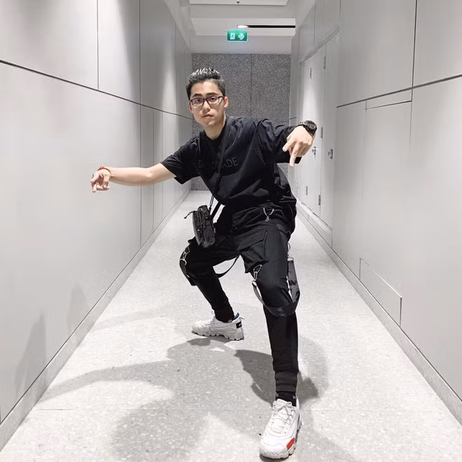 Em Son Tung M-TP dang anh selfie, dan mang khen dep trai hon ca anh hinh anh 6 