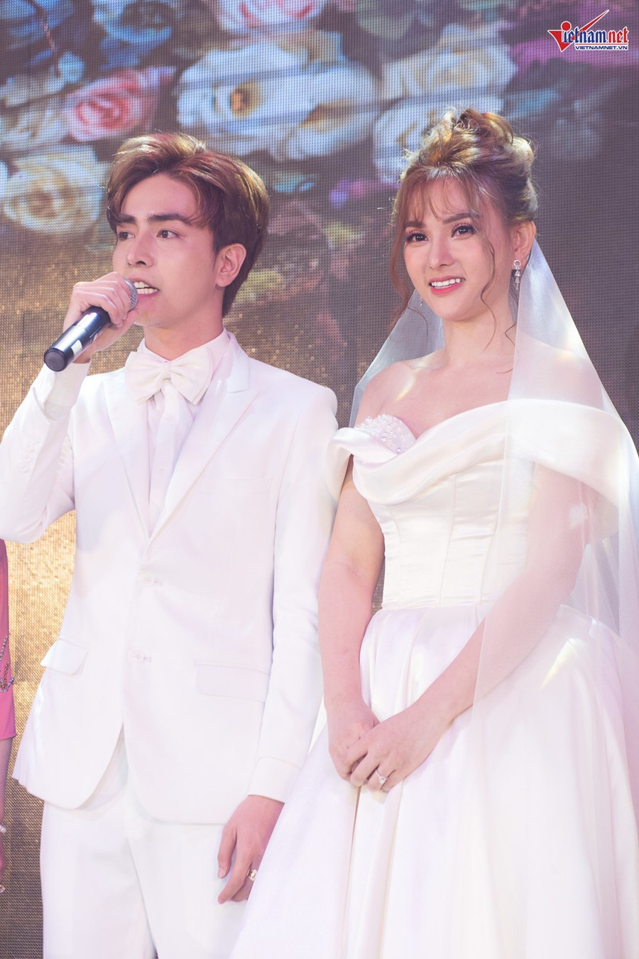 Thu Thủy bật khóc vì câu nói của chồng kém 10 tuổi trong lễ cưới ảnh 6 Thu Thủy bật khóc vì câu nói của chồng kém 10 tuổi trong lễ cưới