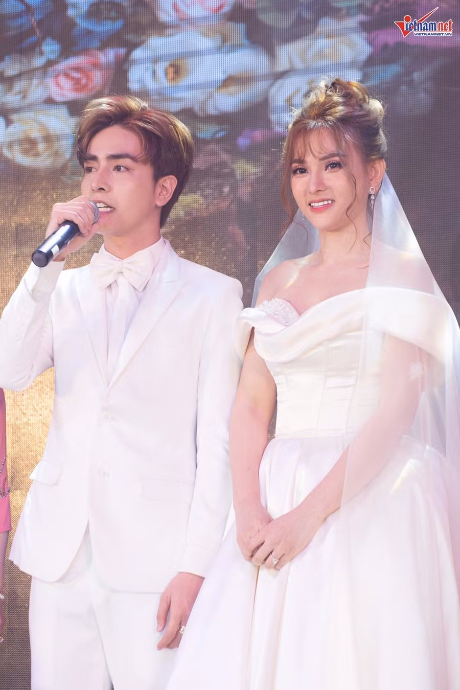 Thu Thủy bật khóc vì câu nói của chồng kém 10 tuổi trong lễ cưới