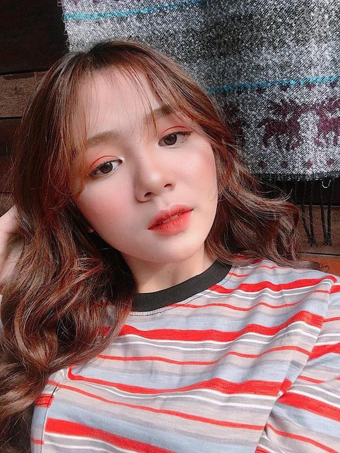 Những cô gái Việt lên báo nước ngoài nhờ màn dậy thì thành công ảnh 8 Những cô gái Việt lên báo nước ngoài nhờ màn dậy thì thành công ảnh 8