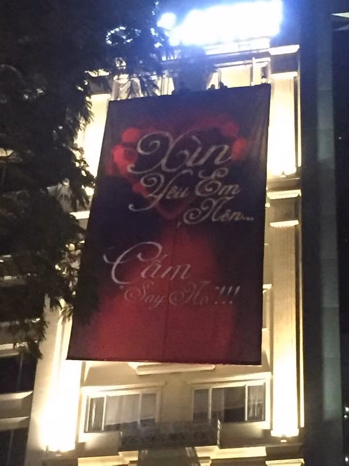 Hari Won lần đầu khoe khung cảnh khi được Trấn Thành cầu hôn 3 năm trước: Xìn yêu Hari nên cấm say No