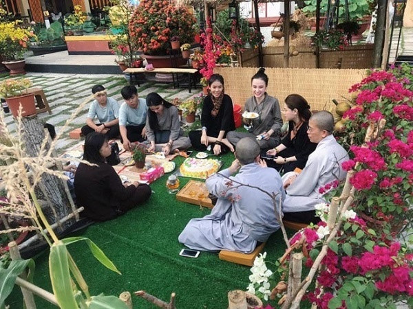 Cuộc sống trái ngược của 2 mỹ nữ, người tình màn ảnh Trường Giang ảnh 11 Cuộc sống đối nghịch của 2 mỹ nữ là người tình màn ảnh Trường Giang