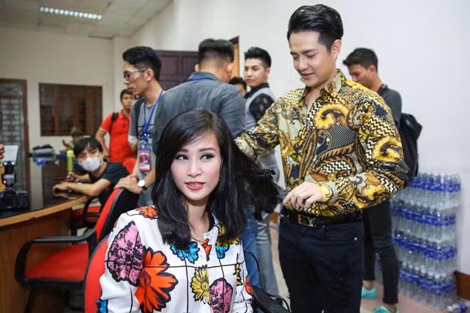 Chồng sắp cưới của Đông Nhi: Gia thế khủng nhưng sống giản dị, không màng danh tiếng - Ảnh 11.