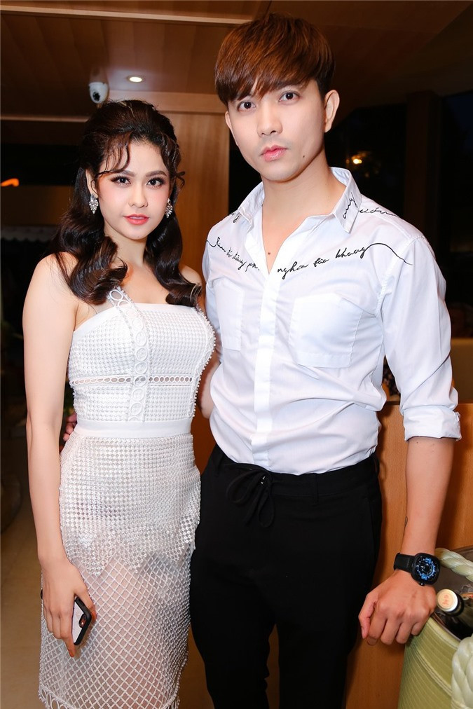 vo-chong-truong-quynh-anh-tinh-tu-xoa-tan-tin-don-ly-hon-1328590 vo-chong-truong-quynh-anh-tinh-tu-xoa-tan-tin-don-ly-hon-1328590