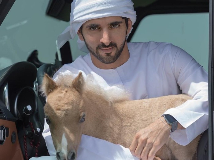 So độ giàu có, điển trai của ba hoàng tử nổi danh châu Á ảnh 1 So độ giàu có, điển trai của ba hoàng tử nổi danh châu Á ảnh 1