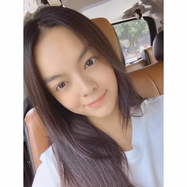 1 nam sau ly hon, pham quynh anh gay sot voi nhan sac tre trung khi de mat moc - 3