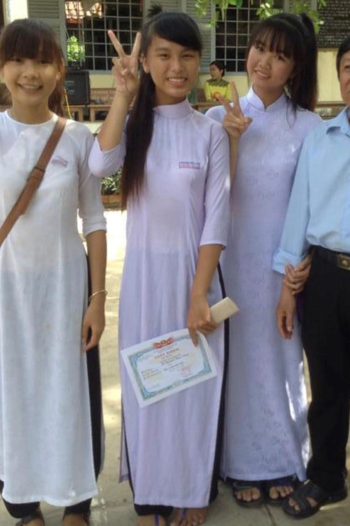 Từ nhỏ đã bị chê bai nhan sắc, nữ sinh 2K quyết tâm “lột xác”, xinh đẹp đến “người quen cũng không nhận ra ảnh 1 Từ nhỏ đã bị chê bai nhan sắc, nữ sinh 2K quyết tâm “lột xác”, xinh đẹp đến “người quen cũng không nhận ra ảnh 1