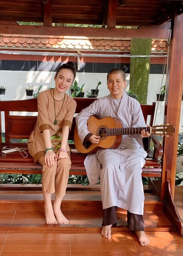 Cuộc sống trái ngược của 2 mỹ nữ, người tình màn ảnh Trường Giang ảnh 10 Cuộc sống đối nghịch của 2 mỹ nữ là người tình màn ảnh Trường Giang