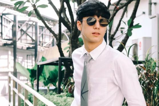 Rò rỉ loạt ảnh nam thần áo trắng Thái Lan khiến trái tim của hội chị em  Rò rỉ loạt ảnh nam thần áo trắng Thái Lan khiến trái tim của hội chị em