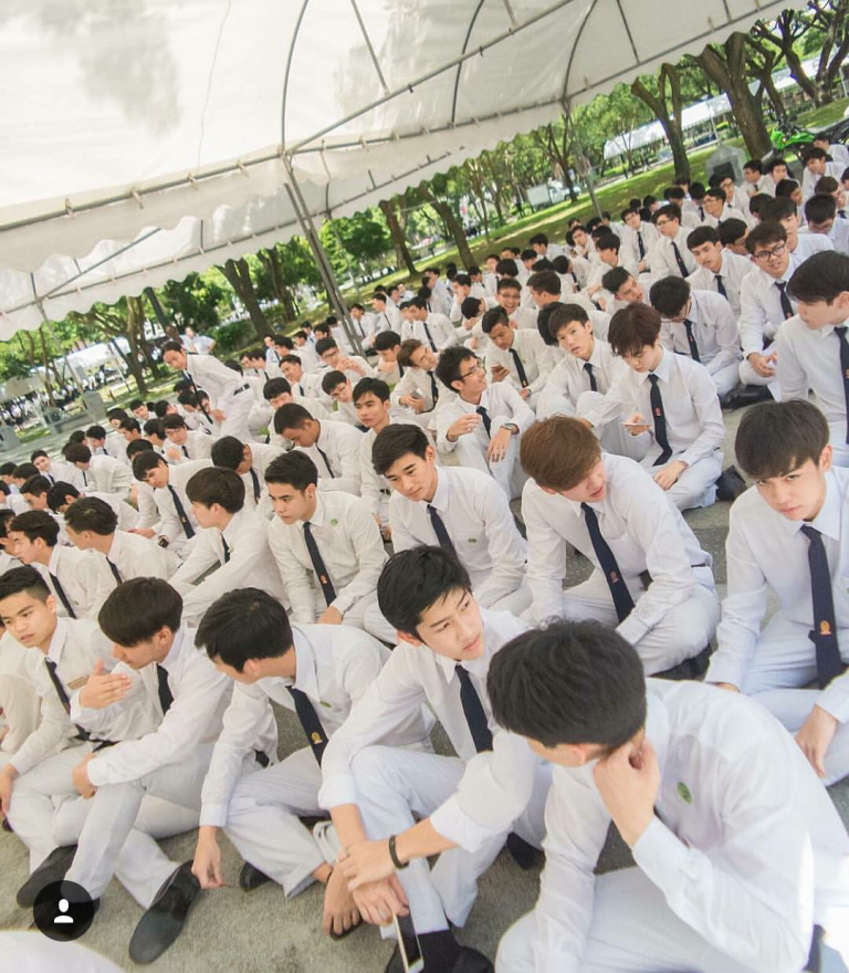 Rò rỉ loạt ảnh nam thần áo trắng Thái Lan khiến trái tim của hội chị em  Rò rỉ loạt ảnh nam thần áo trắng Thái Lan khiến trái tim của hội chị em