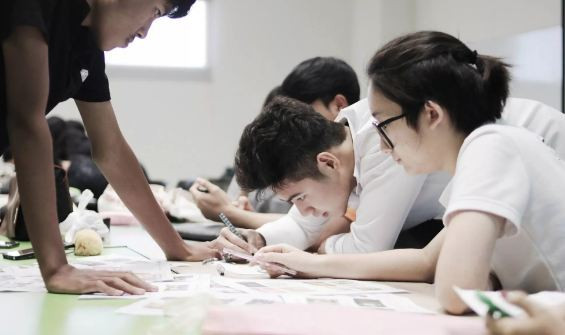 Rò rỉ loạt ảnh nam thần áo trắng Thái Lan khiến trái tim của hội chị em  Rò rỉ loạt ảnh nam thần áo trắng Thái Lan khiến trái tim của hội chị em