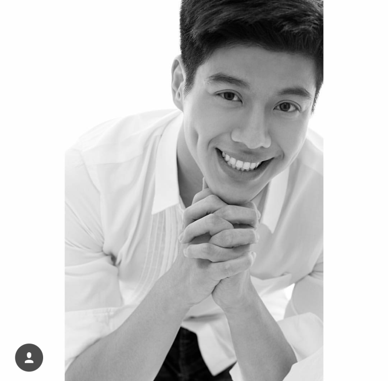 Rò rỉ loạt ảnh nam thần áo trắng Thái Lan khiến trái tim của hội chị em  Rò rỉ loạt ảnh nam thần áo trắng Thái Lan khiến trái tim của hội chị em