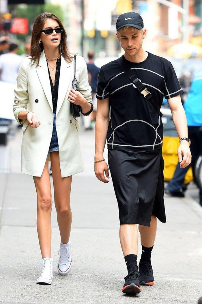 Chiêm ngưỡng siêu mẫu 10X khoe vóc dáng con nhà nòi trên phố ảnh 4 Chiêm ngưỡng siêu mẫu 10X khoe vóc dáng con nhà nòi trên phố ảnh 4