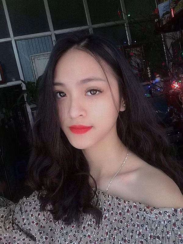 Nữ sinh bất ngờ nổi tiếng vì quá giống chị Huệ Thu Quỳnh ảnh 3