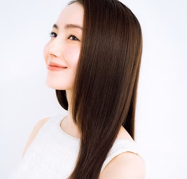 dien mai toc moi, thu hoi ai dam bao truong quynh anh da 30 tuoi, lai la me mot con? - 9