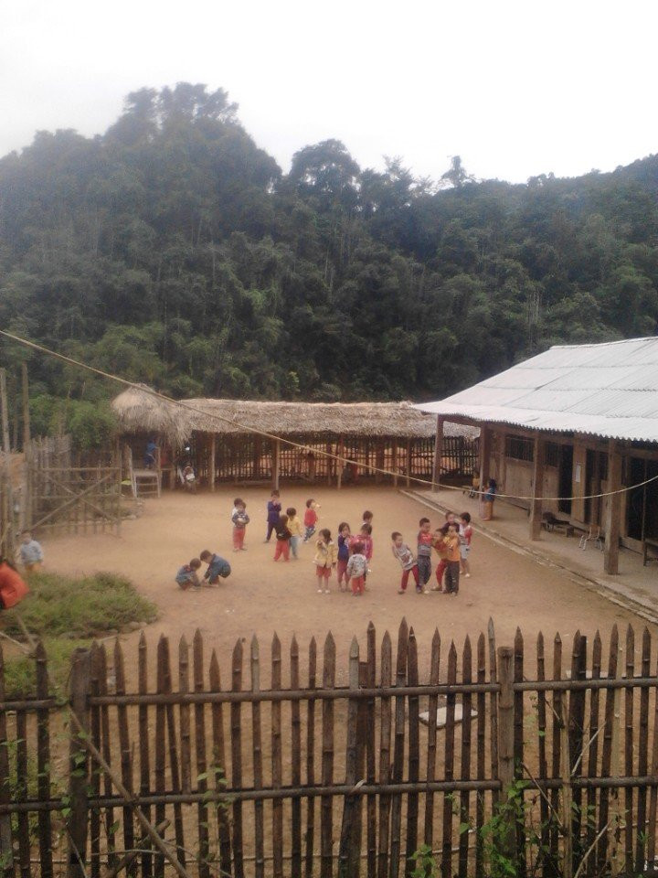 Các khu lẻ của trường Mầm non Tam Thanh được người dân bản góp công xây dựng