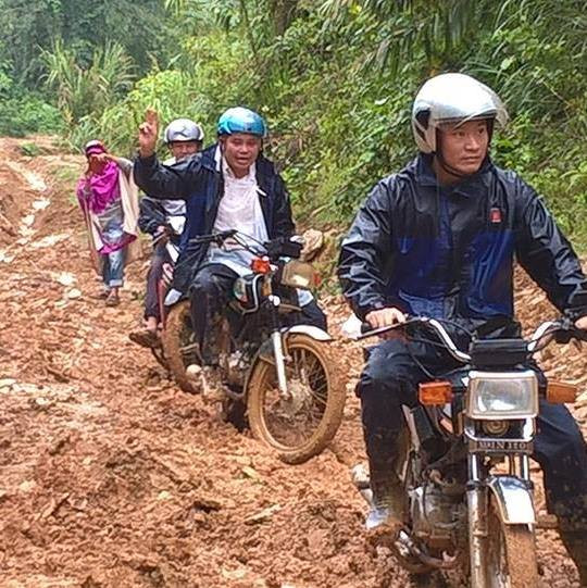 {title} giáo dục 2017