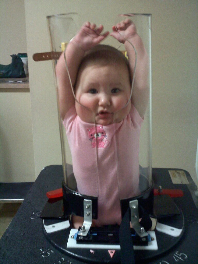 Hình ảnh gây bão mạng về sự thật khi trẻ con được đi chụp X-quang khiến dân tình cười không nhặt được miệng - Ảnh 3. Hình ảnh gây bão mạng về sự thật khi trẻ con được đi chụp X-quang khiến dân tình cười không nhặt được miệng - Ảnh 3.