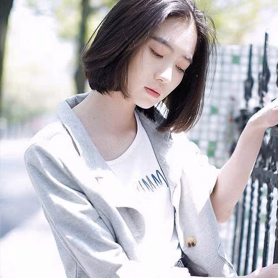 kieu-toc-ngan-cuc-xinh-90-hot-girl-han-deu-chon-cat-1