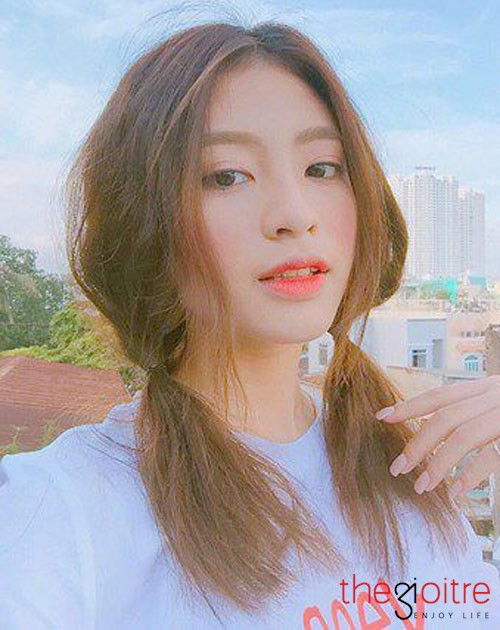 Là một hotgirl nổi tiếng tài năng, xinh xắn thì Ngọc Lai nên không có gì đáng ngạc nhiên khi cô bạn này đang sỡ hữu tới 163.000 lượt theo dõi trên Facebook và hơn 20.000 trên Instargram cá nhân.