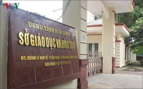 hòa bình "điểm mặt" 26 người có con được "nâng điểm" trong kỳ thi thpt quốc gia 2018 hình 1 hoa binh "diem mat" 26 nguoi co con duoc "nang diem" trong ky thi thpt quoc gia 2018 hinh 1