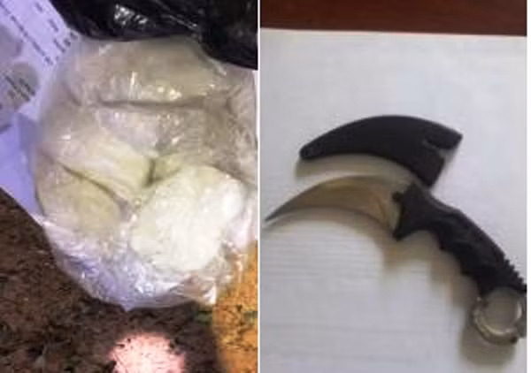 Ma túy đá và hung khí chống trả lực lượng chức năng của nhóm đối tượng bị thu giữ.