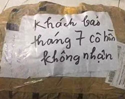 Những lý do khách "bom hàng" khiến shipper khóc dở