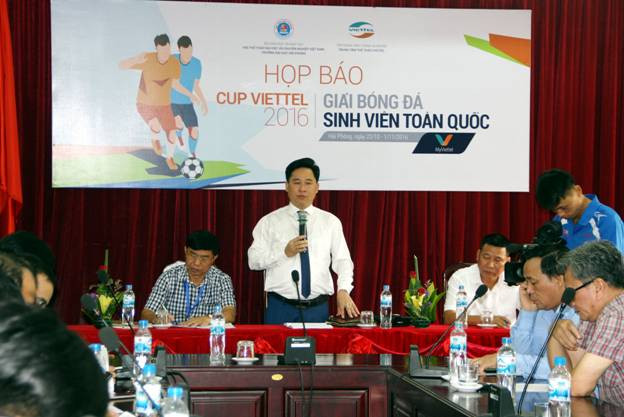 TS Lê Mạnh Hùng - Phó Vụ trưởng Vụ Công tác học HS, SV (Bộ GD&ĐT) chủ trì buổi họp báo TS Lê Mạnh Hùng - Phó Vụ trưởng Vụ Công tác học HS, SV (Bộ GD&ĐT) chủ trì buổi họp báo