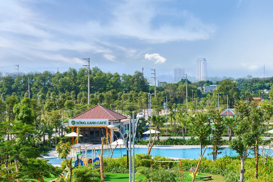 Với hệ thống hạ tầng & tiện ích hoàn chỉnh, River Silk City – Sông Xanh sẽ là lựa chọn đầu tư cũng như an cư xứng tầm. Với hệ thống hạ tầng & tiện ích hoàn chỉnh, River Silk City – Sông Xanh sẽ là lựa chọn đầu tư cũng như an cư xứng tầm.