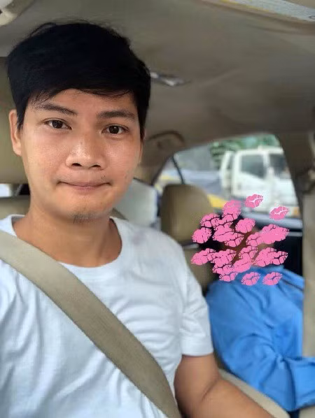 Chàng trai trở thành tài xế bất đắc dĩ cho...chính mình