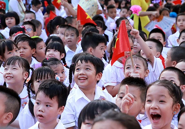 “Có nên cho con làm cán bộ lớp không?” - Câu hỏi tưởng đơn giản mà vẫn khiến các bậc phụ huynh phải đau đầu