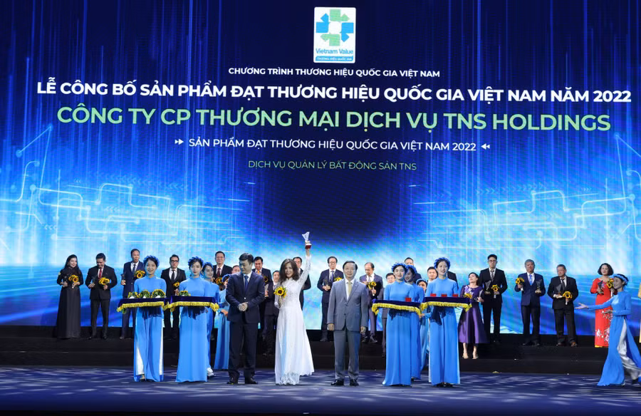 Dịch vụ Quản lý Bất động sản TNS được vinh danh là Sản phẩm đạt Thương hiệu quốc gia 2022