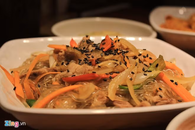 Cách làm miến trộn Hàn Quốc đơn giản giảm cân sau Tết