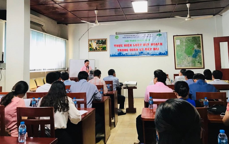 Toàn cảnh hội thảo về công tác thực hiện Luật Quy hoạch Toàn cảnh hội thảo về công tác thực hiện Luật Quy hoạch