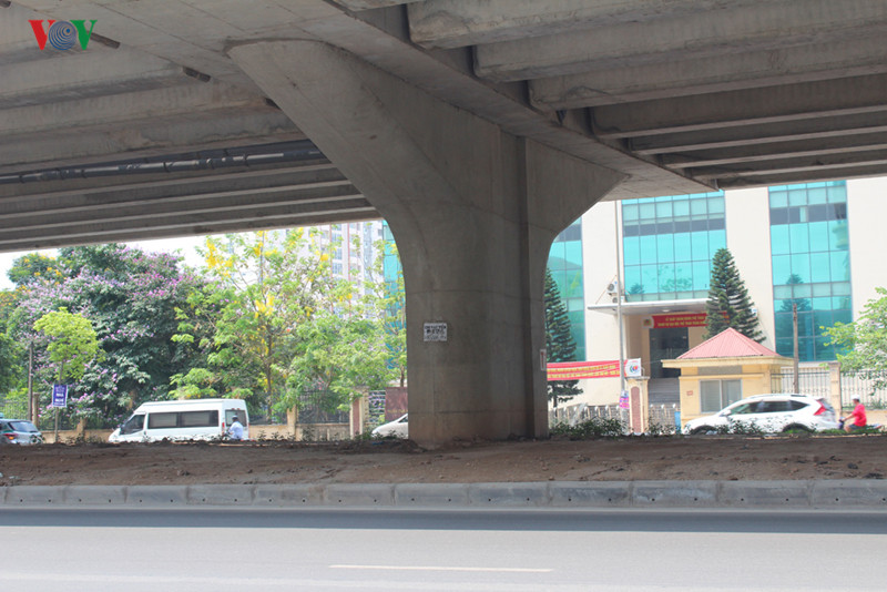 hà nội xén giải phân cách đường vành đai 3 đoạn giải phóng - pháp vân hình 10 ha noi xen giai phan cach duong vanh dai 3 doan giai phong - phap van hinh 10