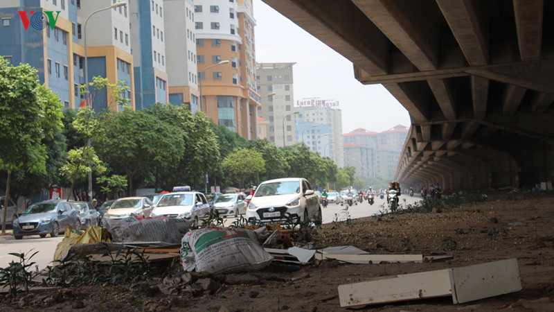 hà nội xén giải phân cách đường vành đai 3 đoạn giải phóng - pháp vân hình 13 ha noi xen giai phan cach duong vanh dai 3 doan giai phong - phap van hinh 13