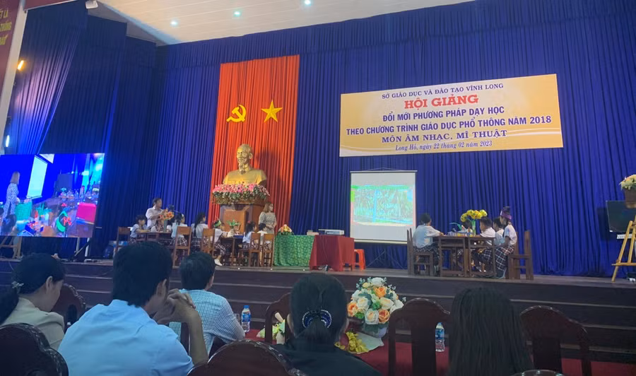 Tiết học minh họa tại hội giảng.