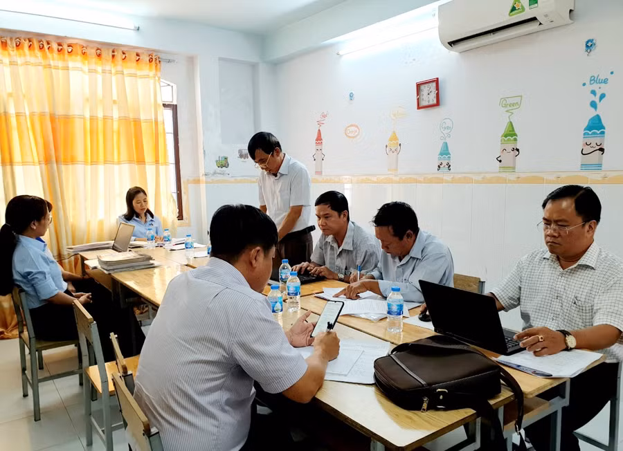 Đại diện đoàn kiểm phát biểu kết luận.