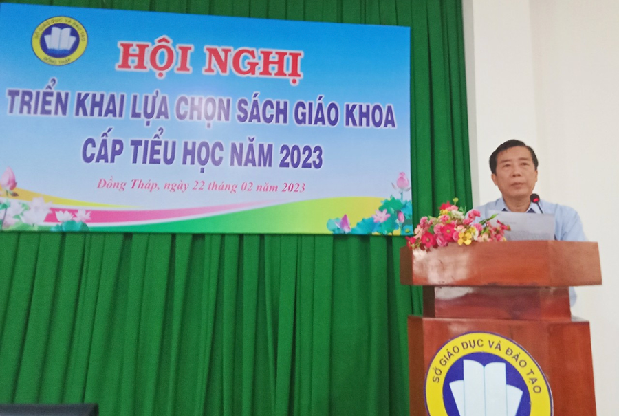 ông Nguyễn Minh Tâm - Phó Giám đốc Sở GD&amp;ĐT phát biểu chỉ đạo hội nghị.